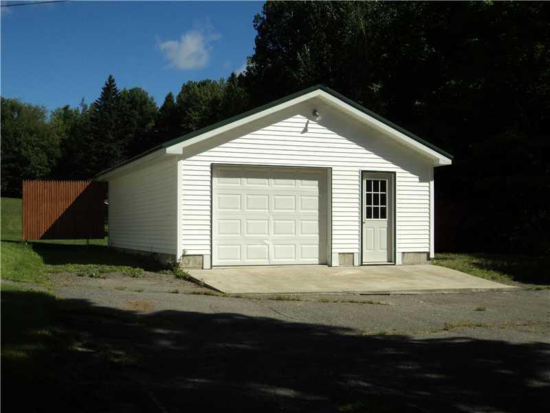 132 Downs Road Sebec, ME 04481 - Photo 3 of 16 Parking Lot/Garage.