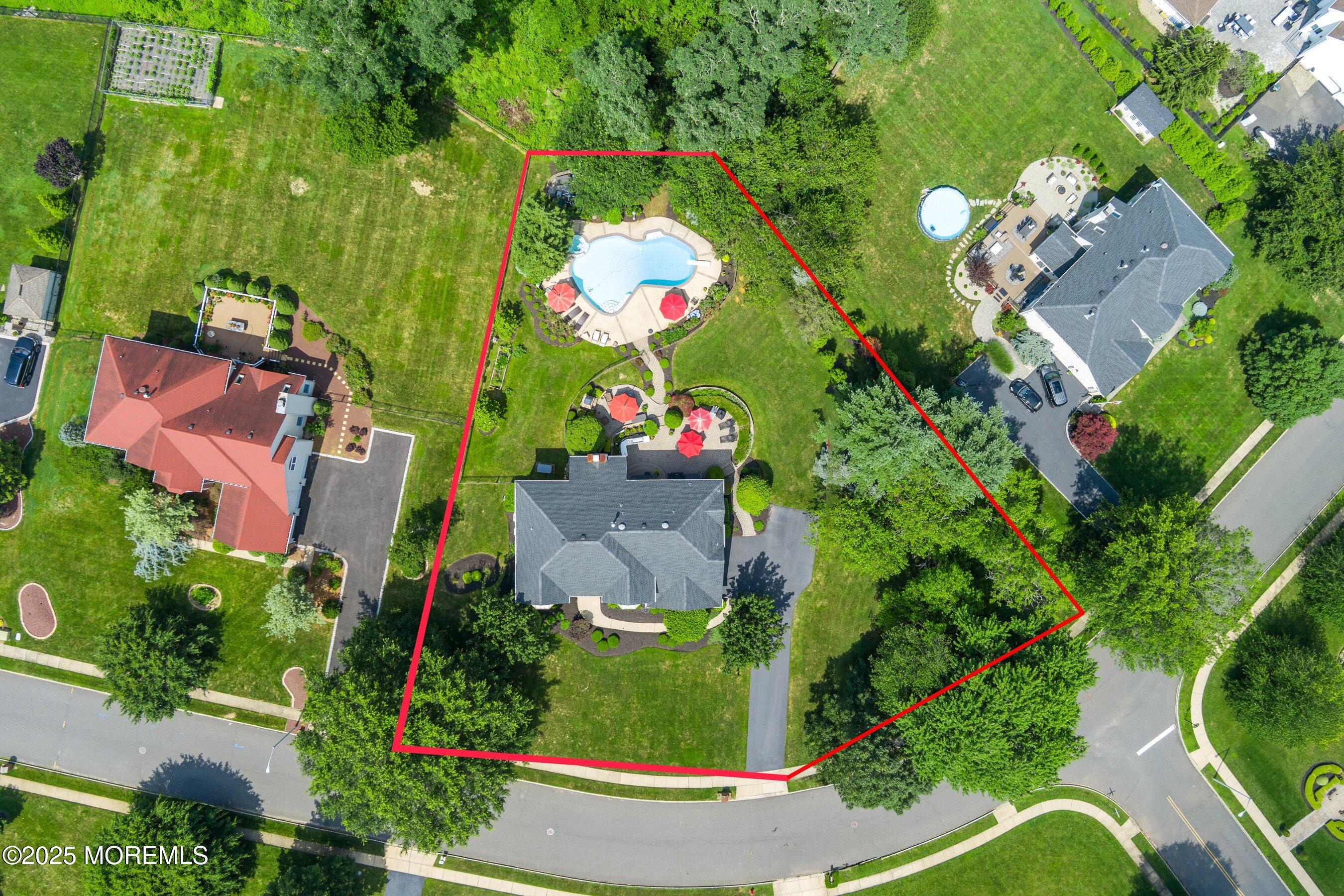 251 Bennington Road Freehold, NJ 07728 - Photo 54 of 57 59-Overhead OUTLINE