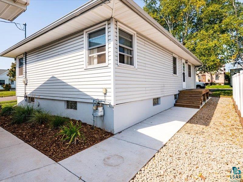 1128 7th Street Two Harbors, MN 55616 - Photo 23 of 33
