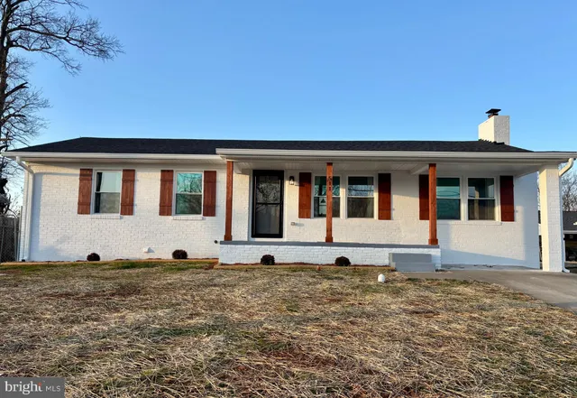 $399,000 | 511 West 13th Street, Front Royal, VA 22630