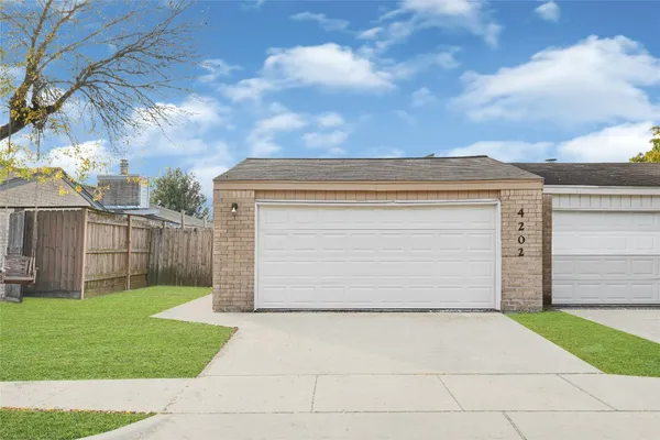 $229,900 | 4202 Boone Road, Houston, TX 77072