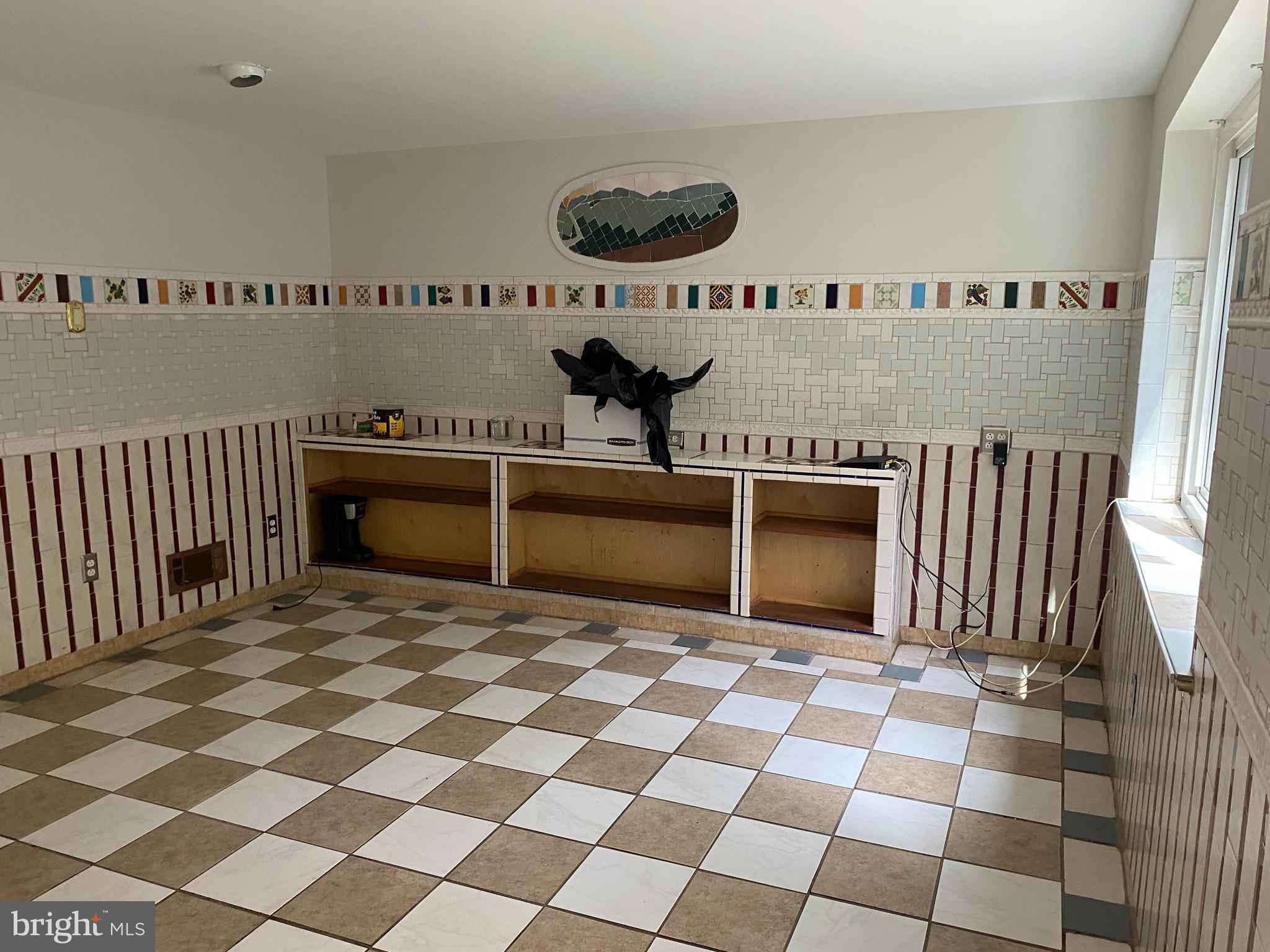 318 Hillsboro Drive Silver Spring, MD 20902 - Photo 24 of 26