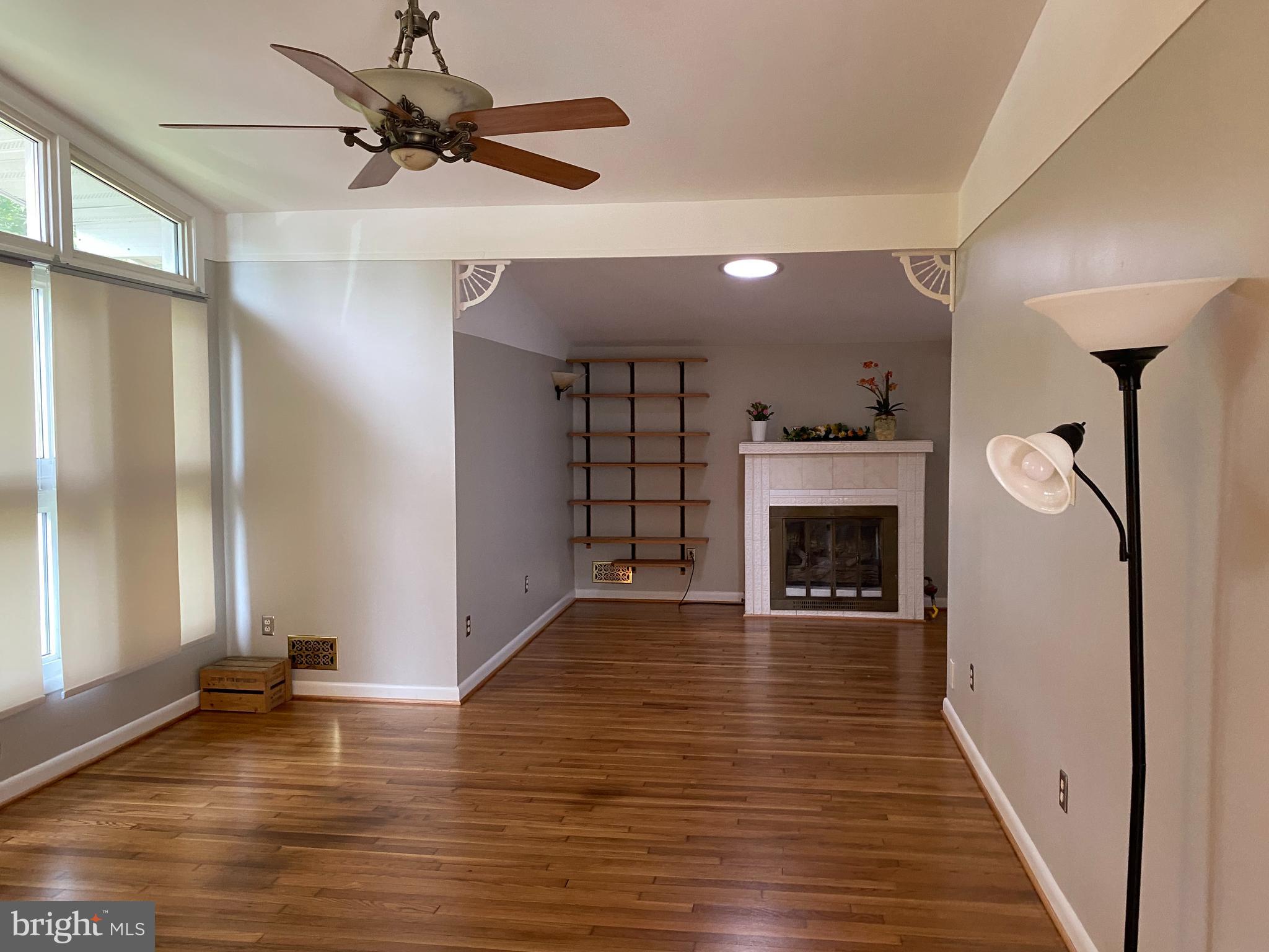 318 Hillsboro Drive Silver Spring, MD 20902 - Photo 7 of 26