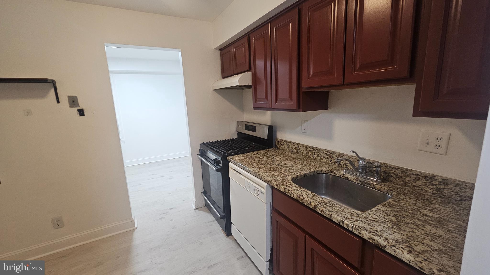 116 Van Buren Road Voorhees, NJ 08043 - Photo 6 of 14