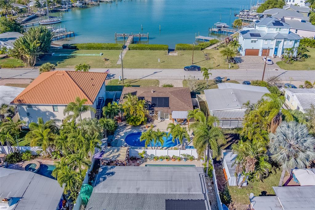 717 Sunset Cove Madeira Beach, FL 33708 - Photo 24 of 29