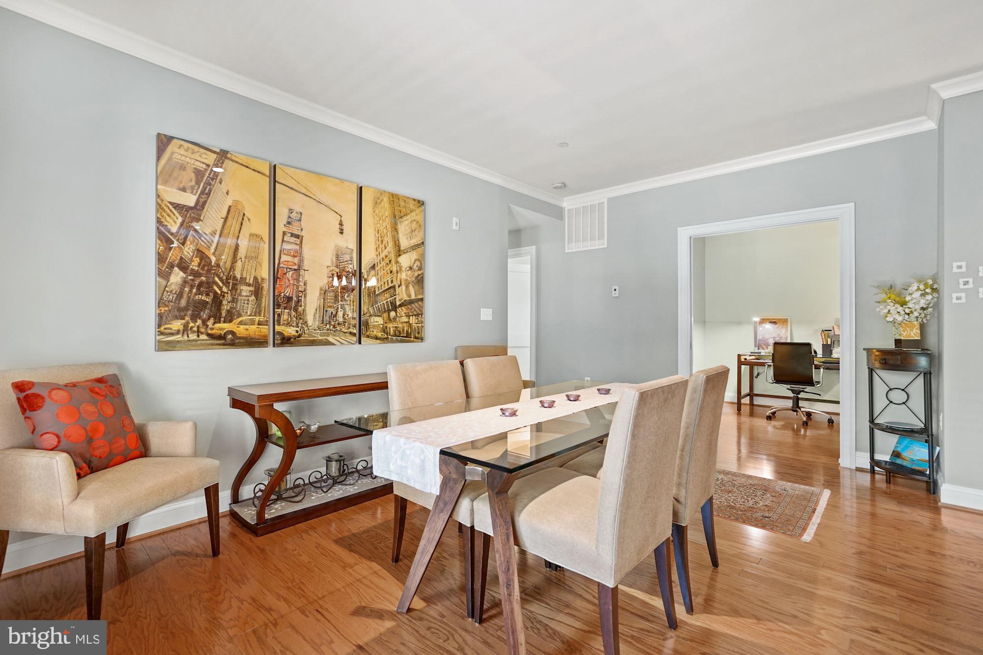 3131 9th Road North, Unit 11 Arlington, VA 22201 - Photo 11 of 39 Dining Area