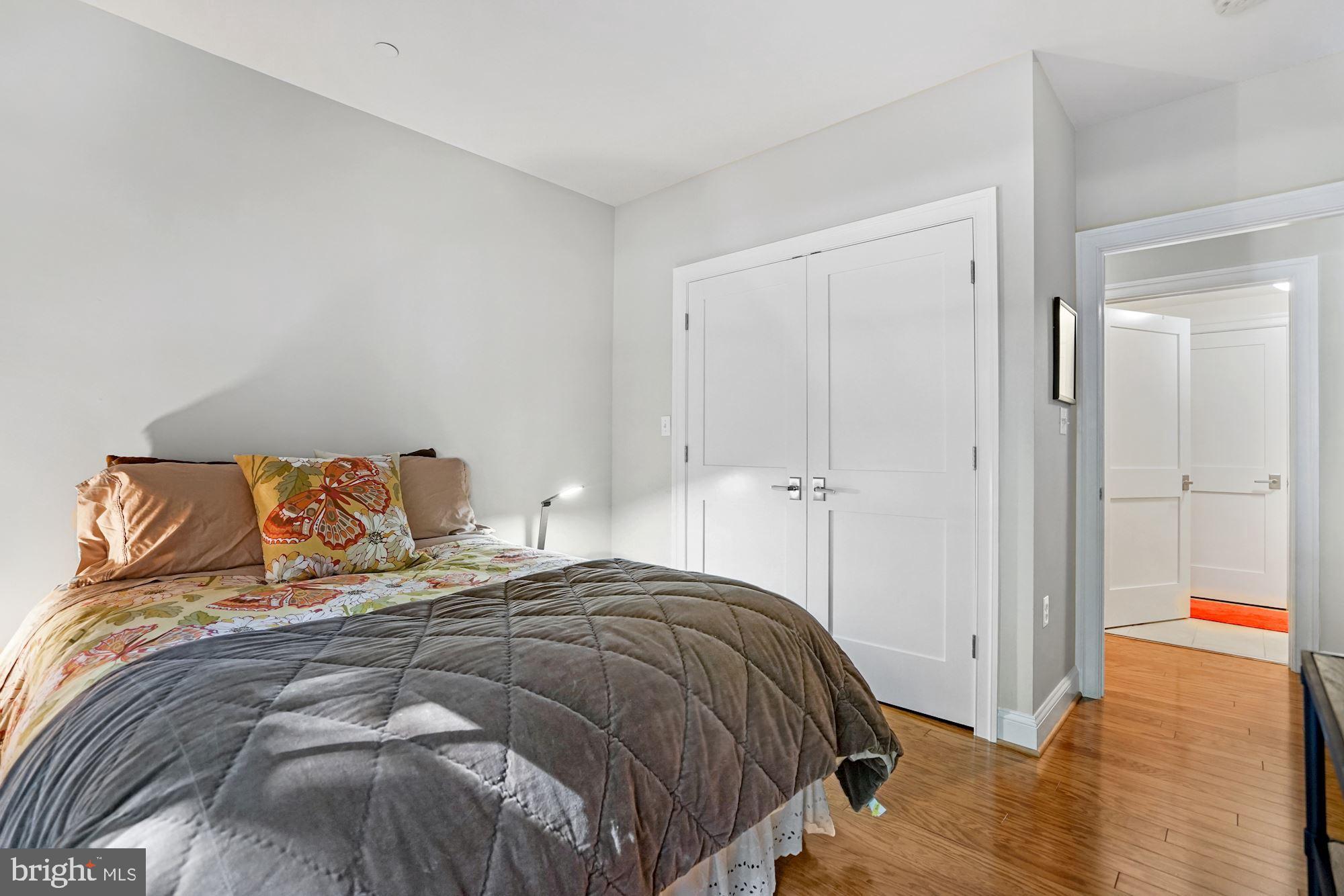 3131 9th Road North, Unit 11 Arlington, VA 22201 - Photo 20 of 39 Bedroom 2