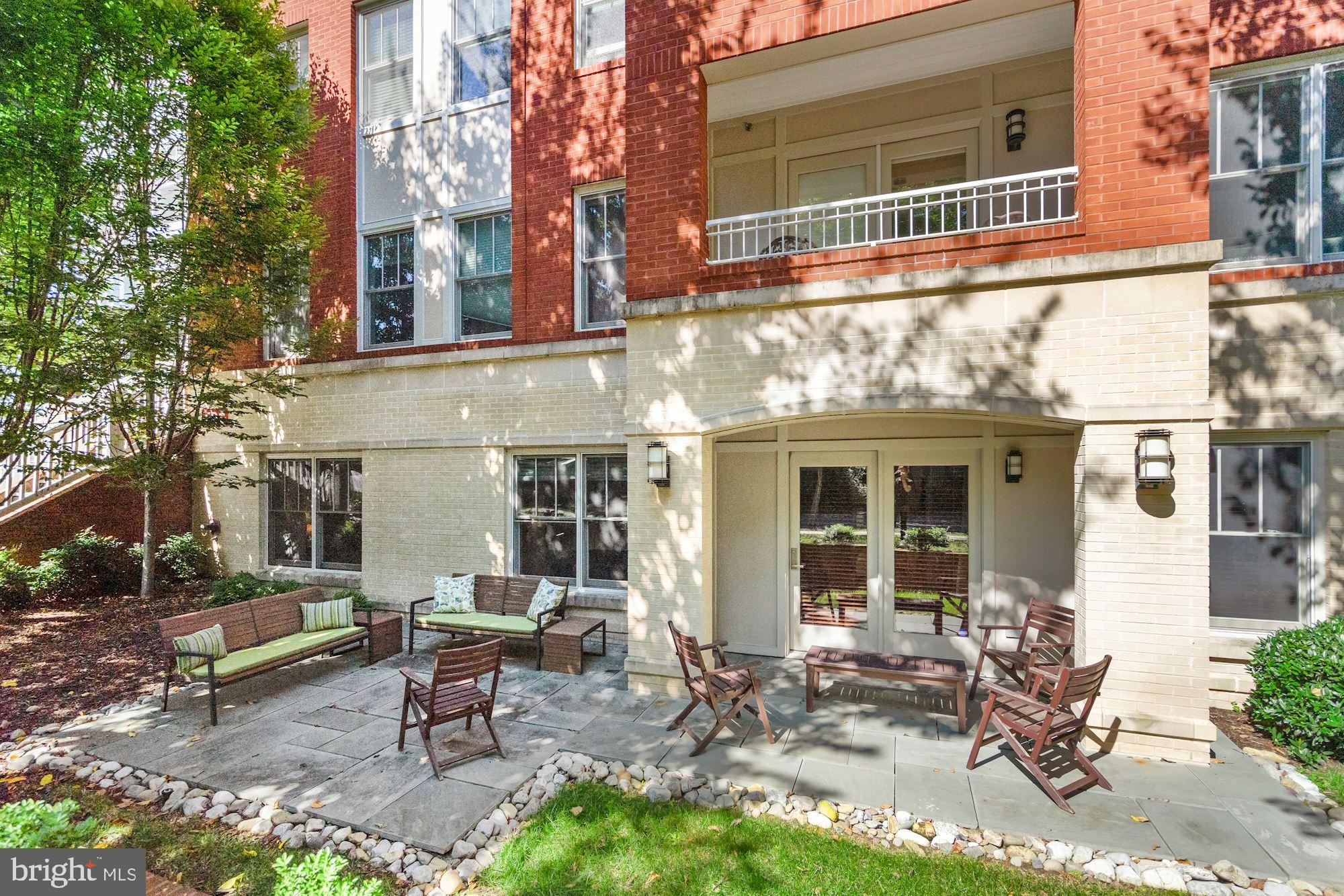 3131 9th Road North, Unit 11 Arlington, VA 22201 - Photo 22 of 39 Private Outdoor Patio & Yard Space