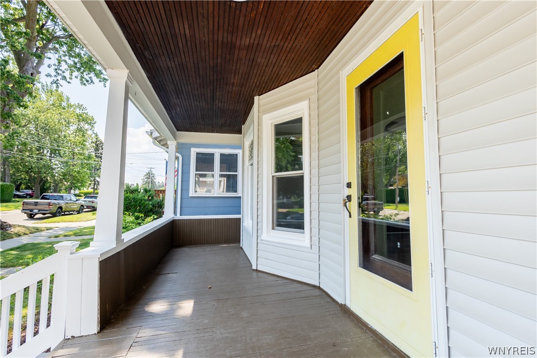 769 Deer Street Dunkirk, NY 14048 - Photo 3 of 41