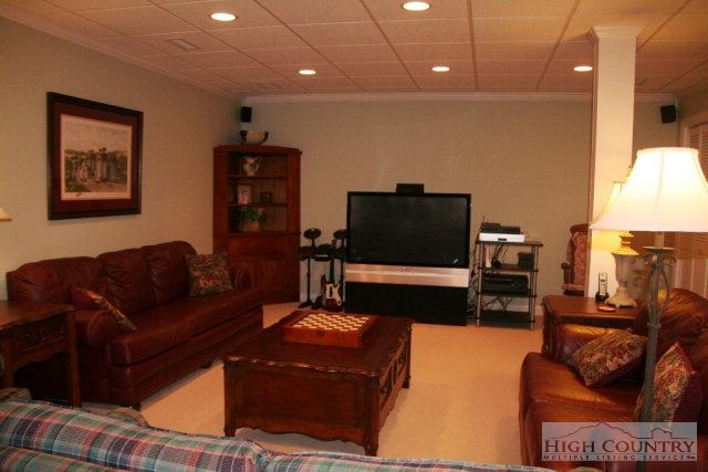 168 Laurel Fork Road Vilas, NC 28692 - Photo 10 of 22 Gallery Image 10