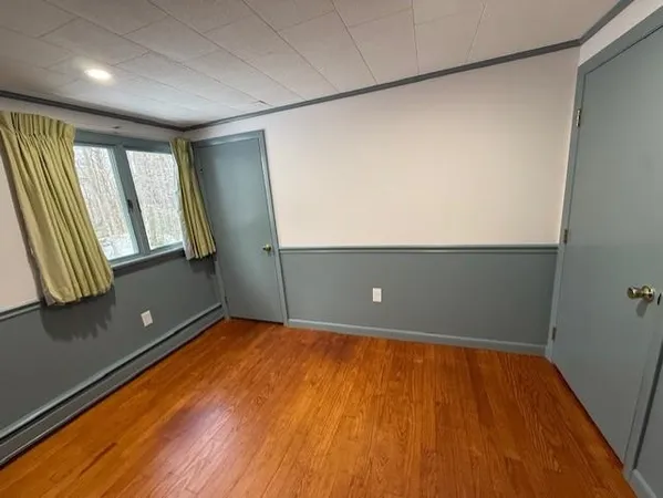 $3,300 | 326 Old Main Street, New London, NH 03257