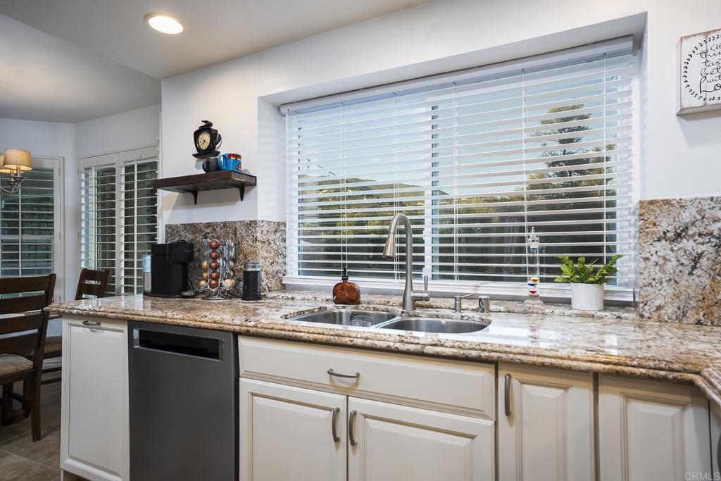 2738 Victoria Circle Alpine, CA 91901 - Photo 18 of 54