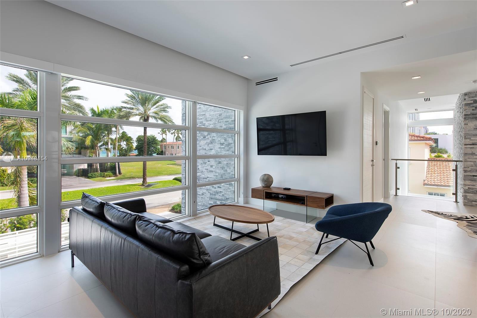 266 Ocean Boulevard Golden Beach, FL 33160 - Photo 18 of 28