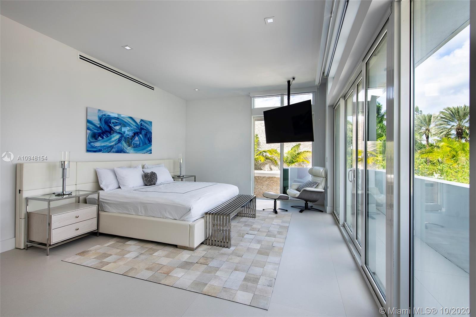 266 Ocean Boulevard Golden Beach, FL 33160 - Photo 19 of 28