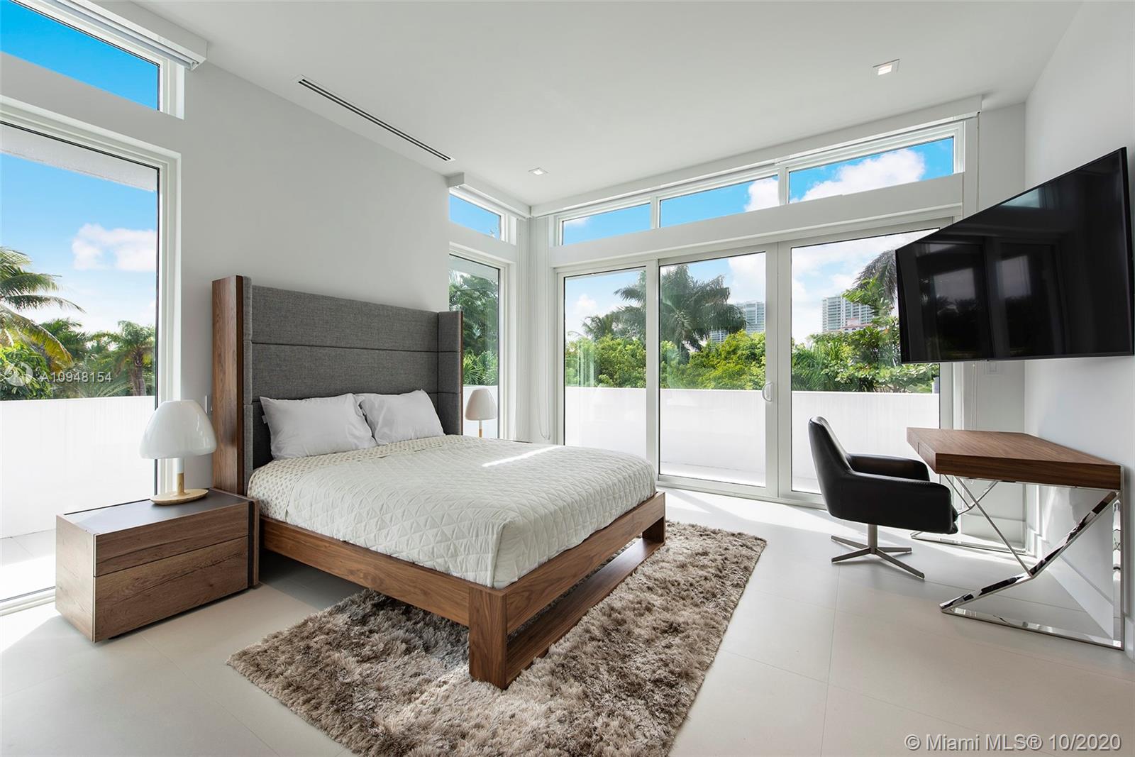 266 Ocean Boulevard Golden Beach, FL 33160 - Photo 24 of 28