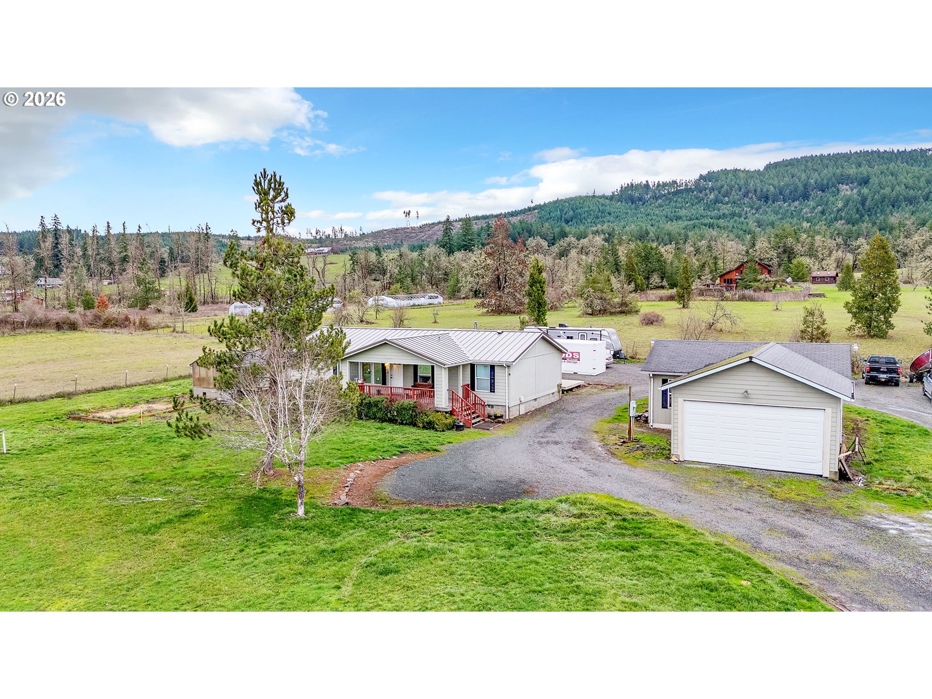 82071 Lost Creek Road Dexter, OR 97431 - Photo 2 of 48