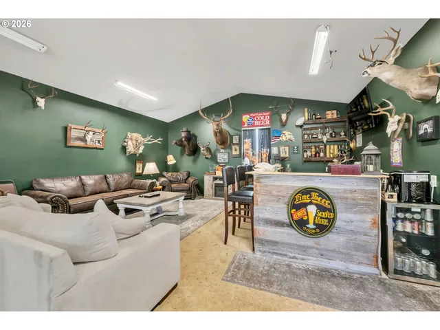 $600,000 | 82071 Lost Creek Road, Dexter, OR 97431