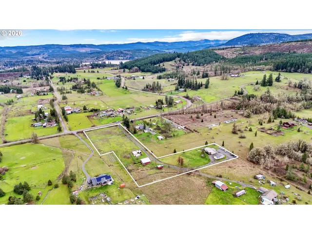 $600,000 | 82071 Lost Creek Road, Dexter, OR 97431