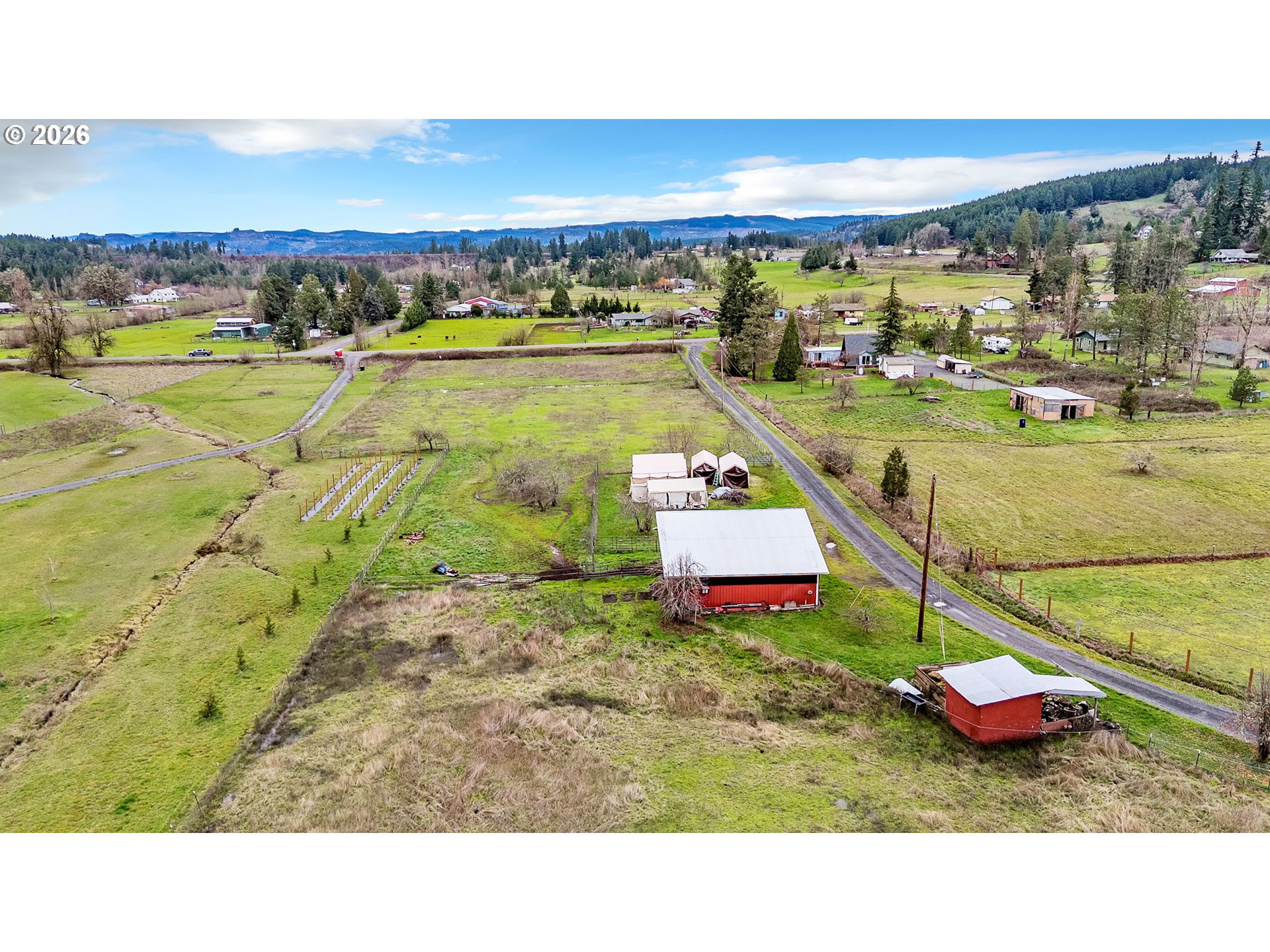 82071 Lost Creek Road Dexter, OR 97431 - Photo 10 of 48