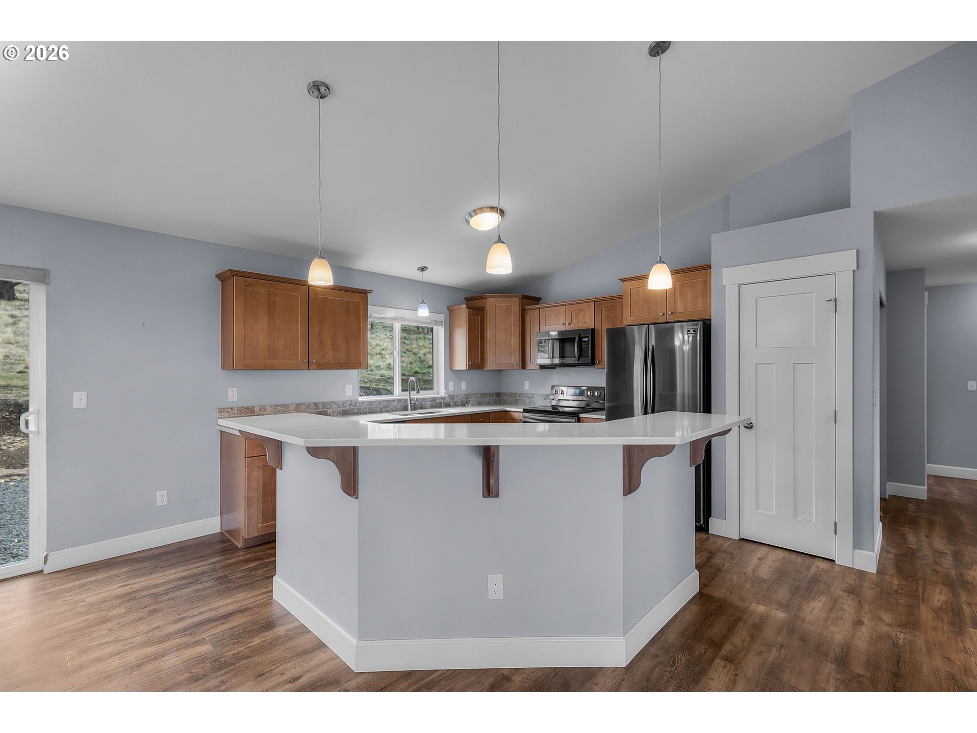 5798 Southeast Grant Road Prineville, OR 97754 - Photo 11 of 48