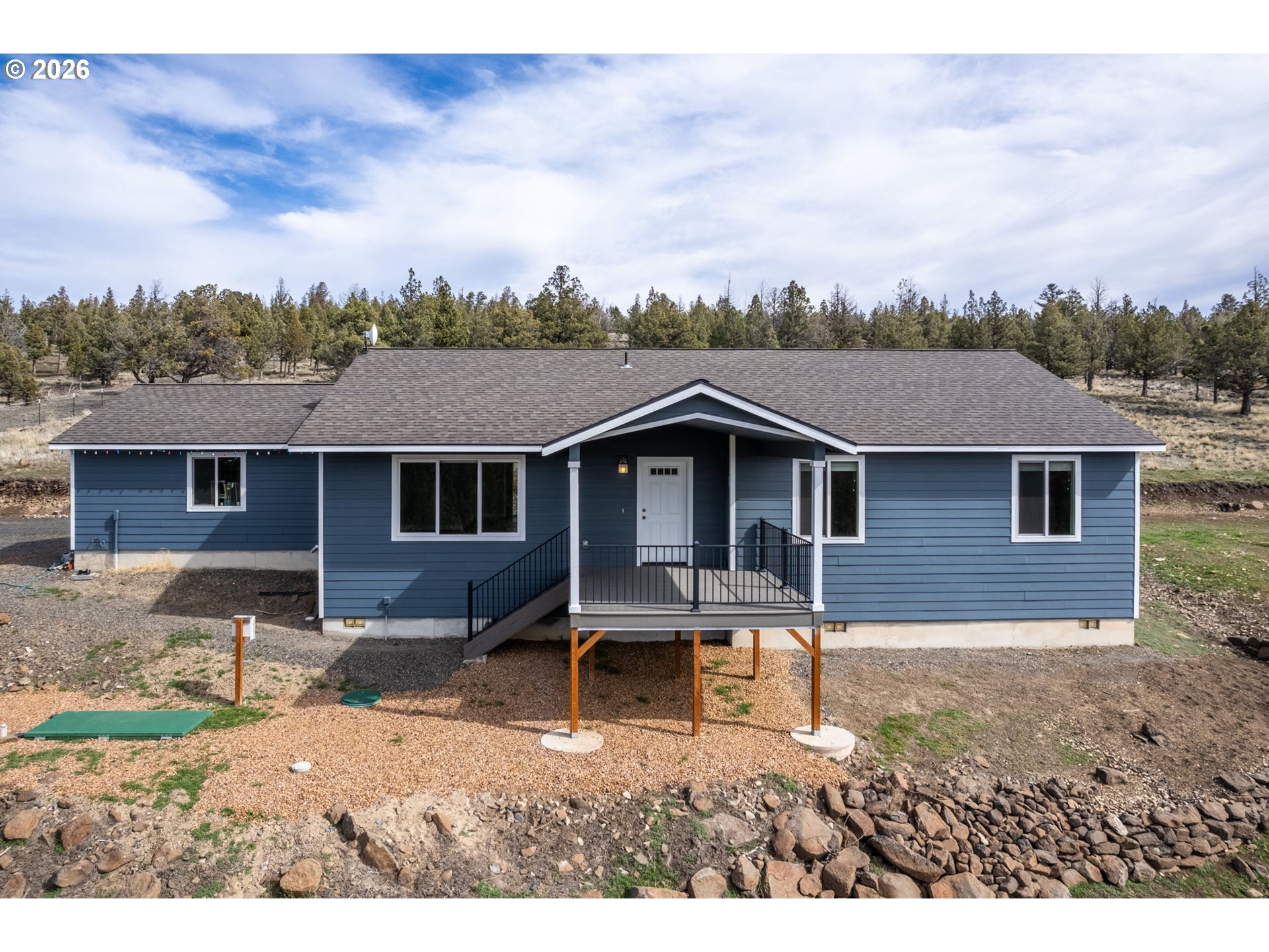 5798 Southeast Grant Road Prineville, OR 97754 - Photo 2 of 48