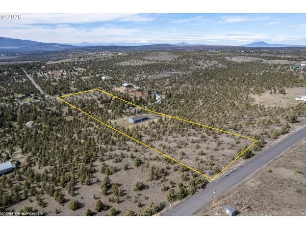 $725,000 | 5798 Southeast Grant Road, Prineville, OR 97754