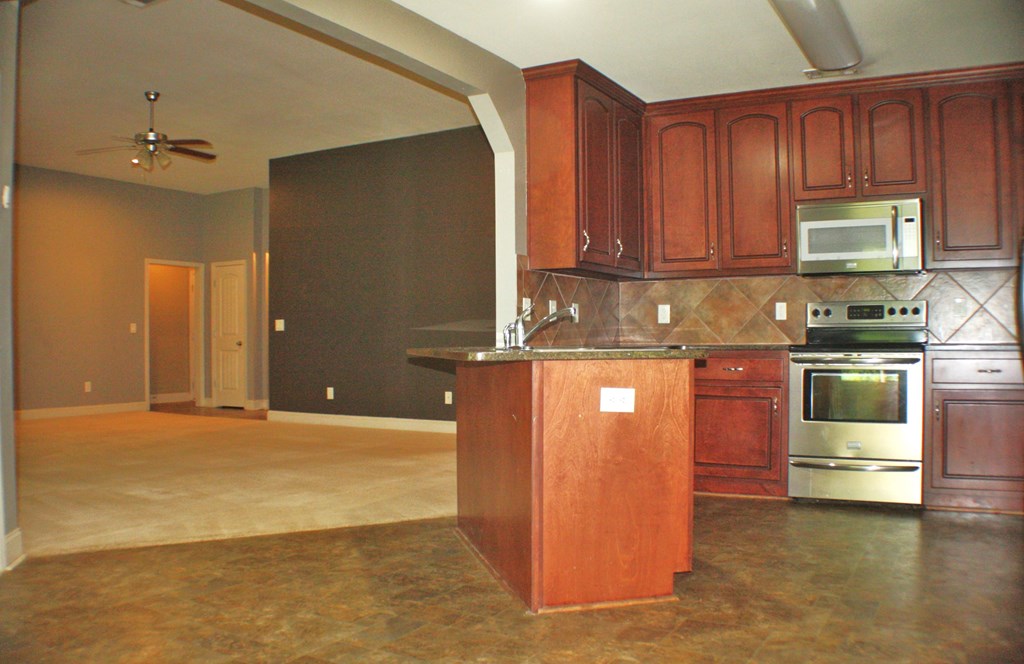 11 Isbell Road Fort Mitchell, AL 36856 - Photo 7 of 47
