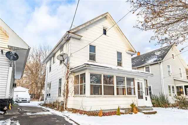 $100,000 | 1822 Clifford Avenue, Rochester, NY 14609