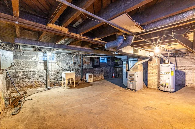 $100,000 | 1822 Clifford Avenue, Rochester, NY 14609