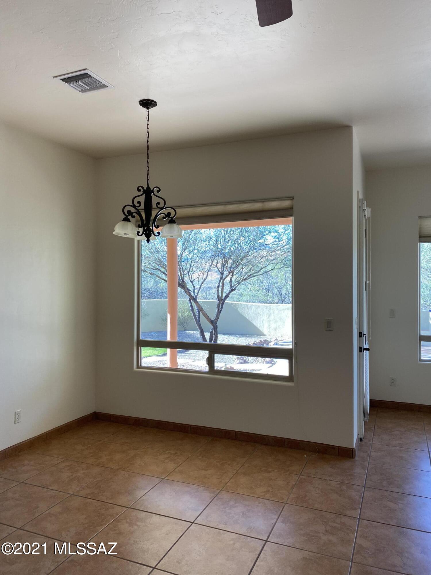 1360 Esta Corte Corte, Unit CORTE Rio Rico, AZ 85648 - Photo 23 of 32