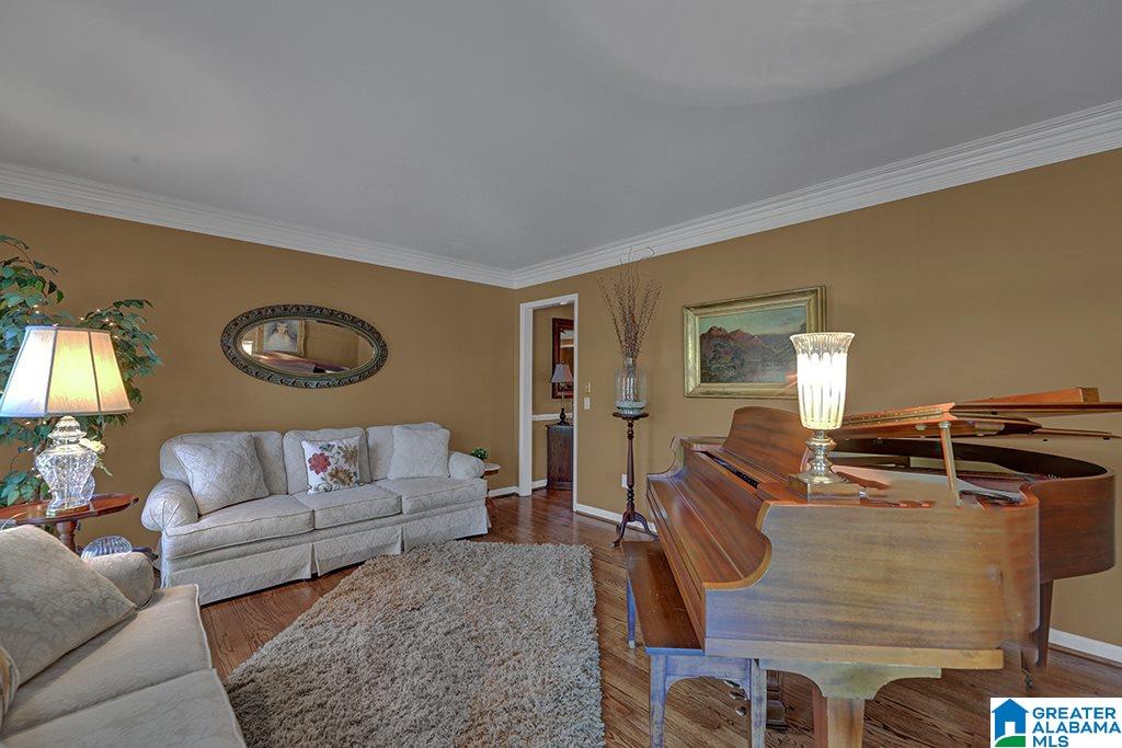 2605 Poplar Post Road Vestavia Hills, AL 35243 - Photo 2 of 43