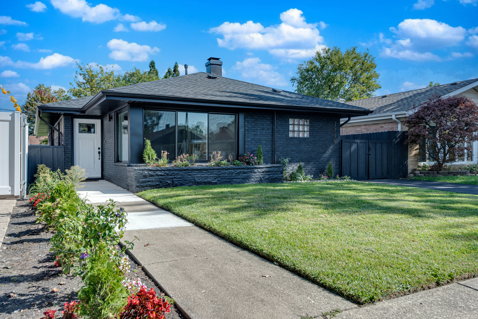 7715 South Kilpatrick Avenue Chicago, IL 60652 - Photo 1 of 24 Gallery Image 1