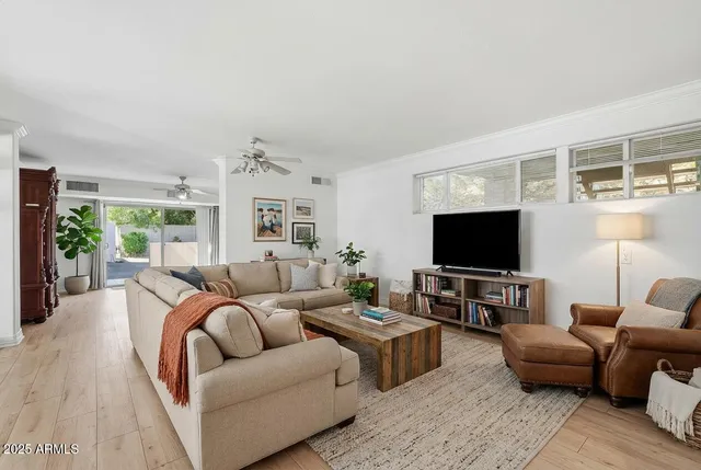 a view of an house with backyard space and garden