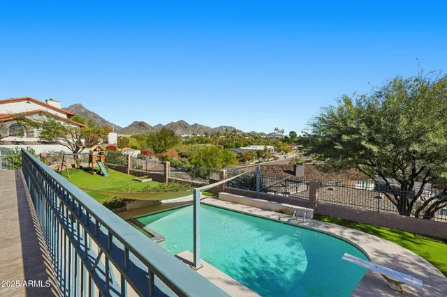 $3,999,950 | 2131 East Bethany Home Road, Phoenix, AZ 85016