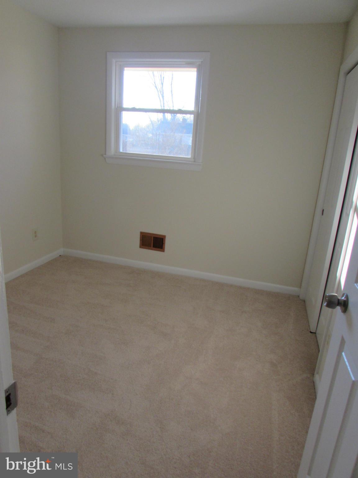 16708 Dale Court Accokeek, MD 20607 - Photo 8 of 15 Bedroom