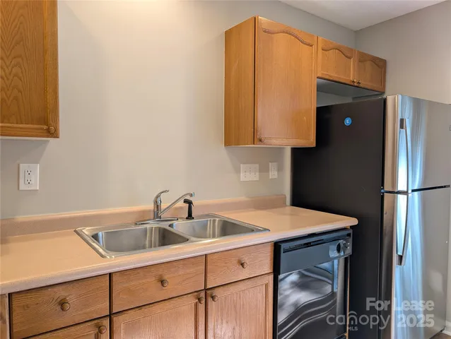 $1,625 | 2251 Cigar Court, Charlotte, NC 28273