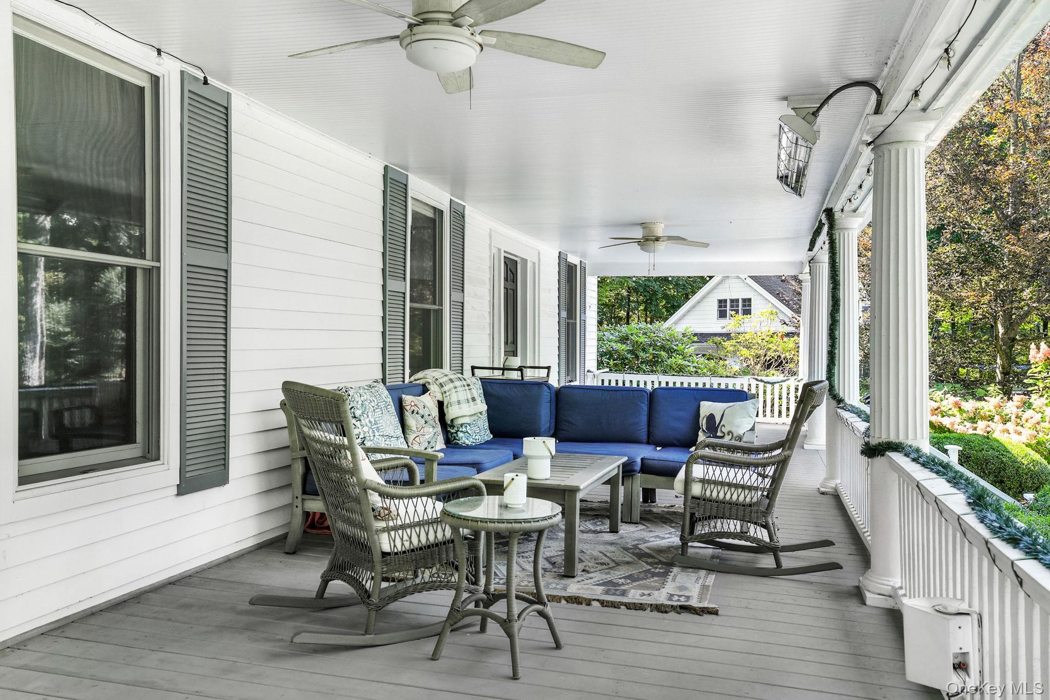 276 Quaker Road Chappaqua, NY 10514 - Photo 6 of 41