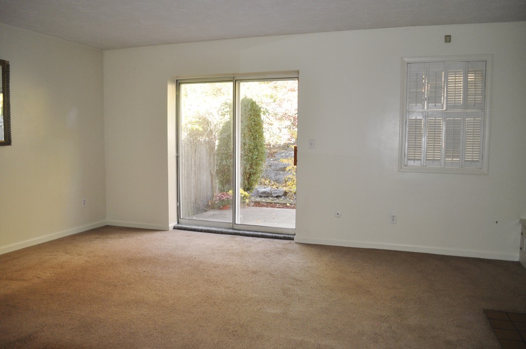 46 Tinson Road, Unit 4 Quincy, MA 02169 - Photo 13 of 30 Gallery Image 13