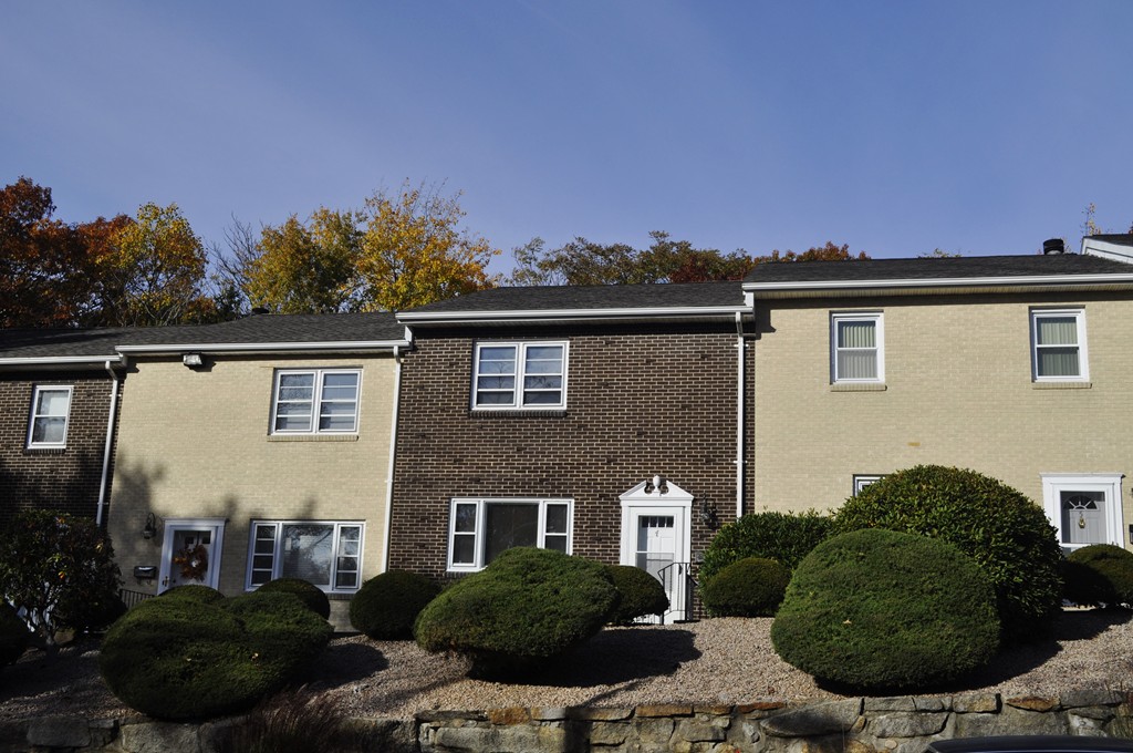 46 Tinson Road, Unit 4 Quincy, MA 02169 - Photo 3 of 30 Gallery Image 3