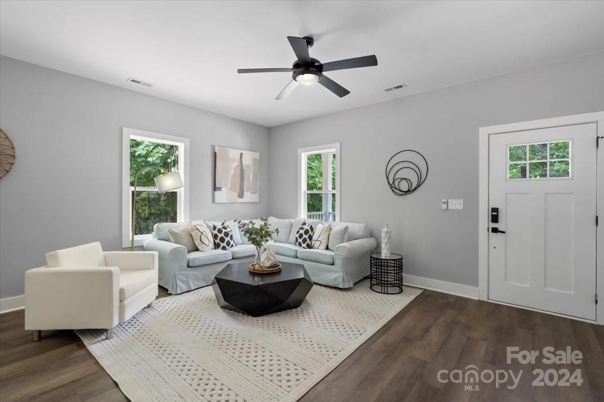 235 Oakview Road Linwood, NC 27299 - Photo 5 of 31 Gallery Image 5
