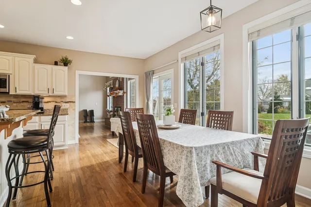 $750,000 | 614 Birch Hollow Drive, Antioch, IL 60002