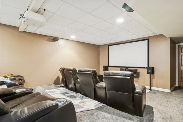 $750,000 | 614 Birch Hollow Drive, Antioch, IL 60002