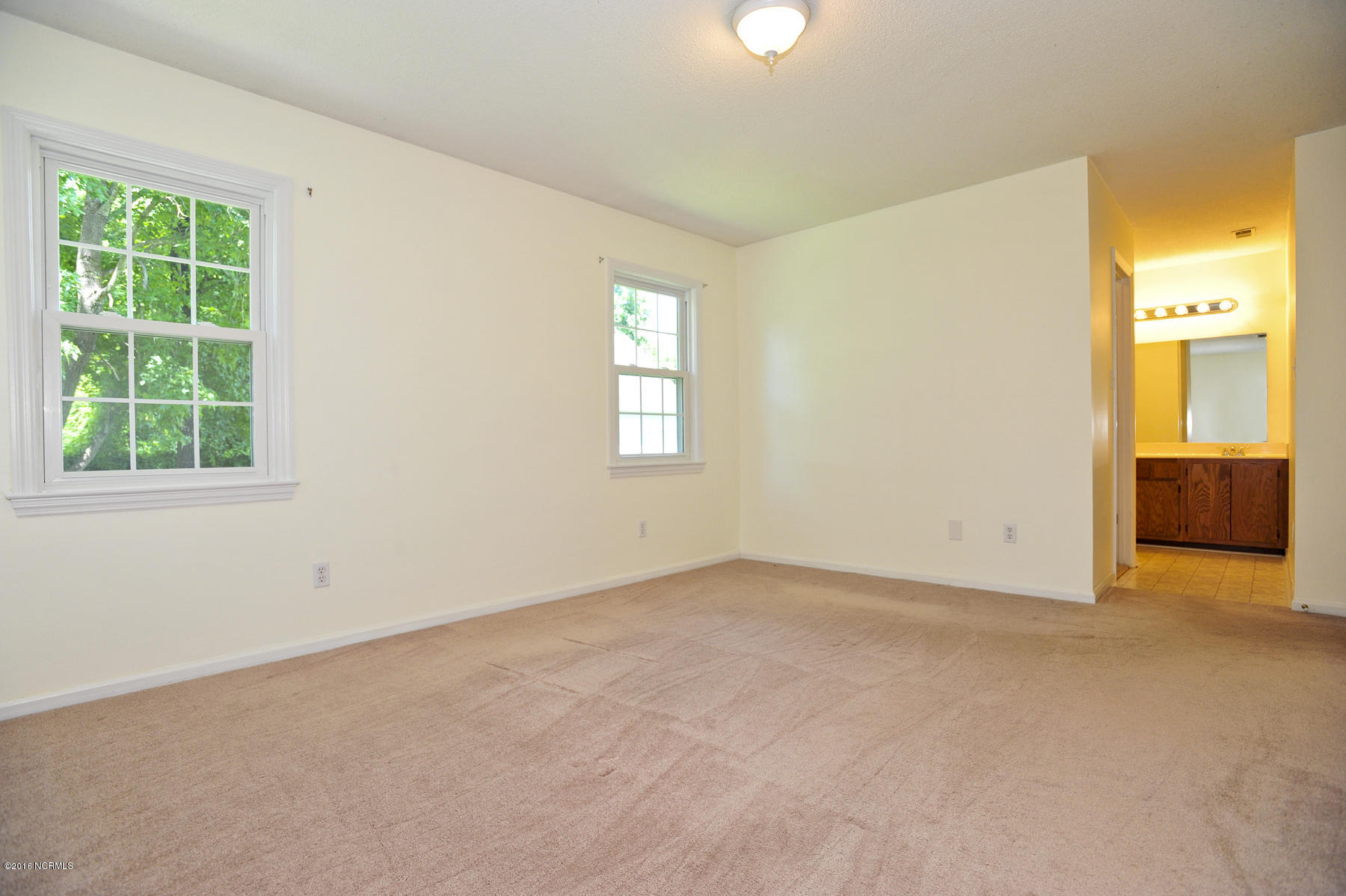 530 Shadowridge Road Jacksonville, NC 28546 - Photo 28 of 39 082 MBR