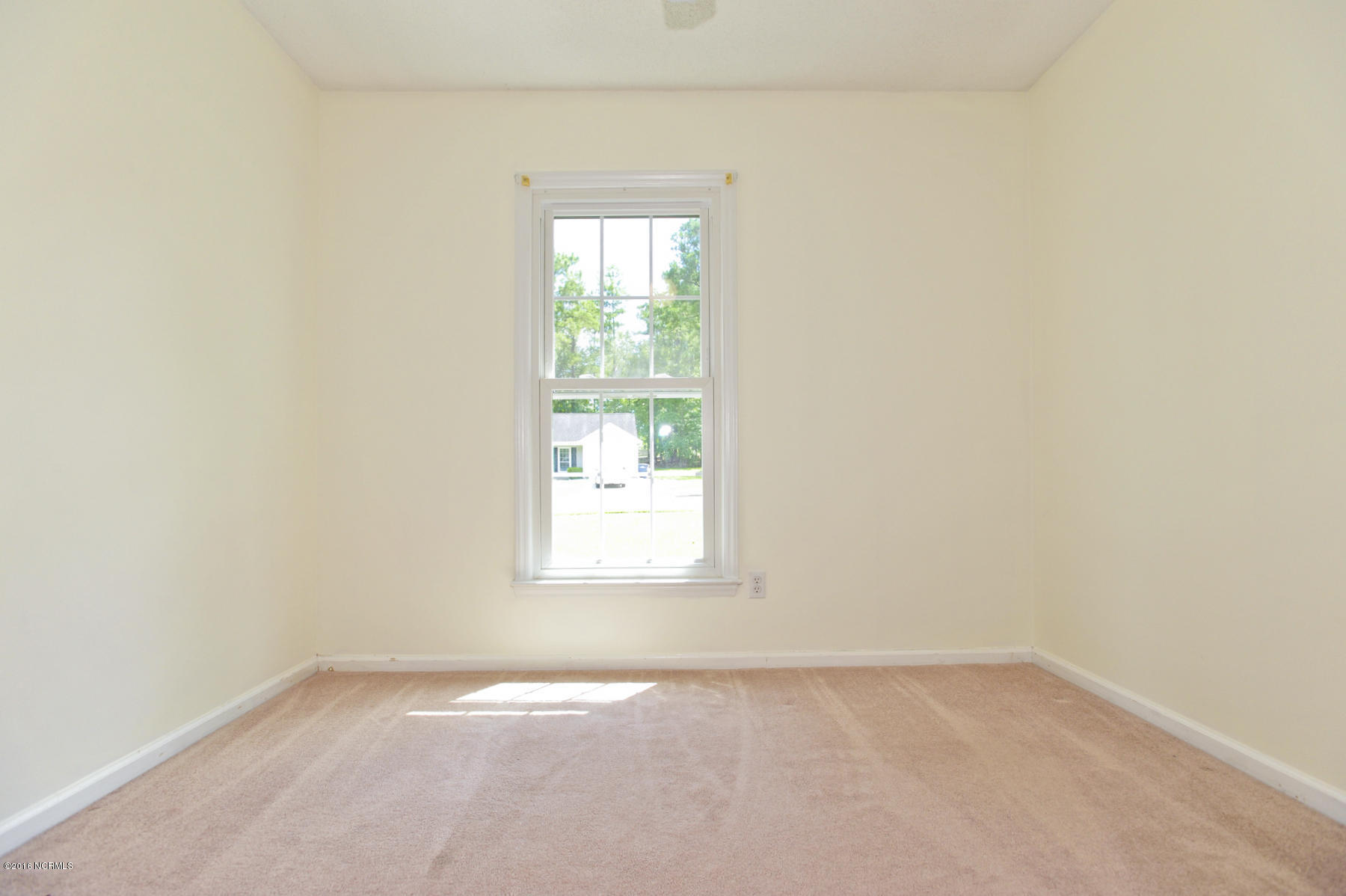 530 Shadowridge Road Jacksonville, NC 28546 - Photo 32 of 39 092 BRM 2