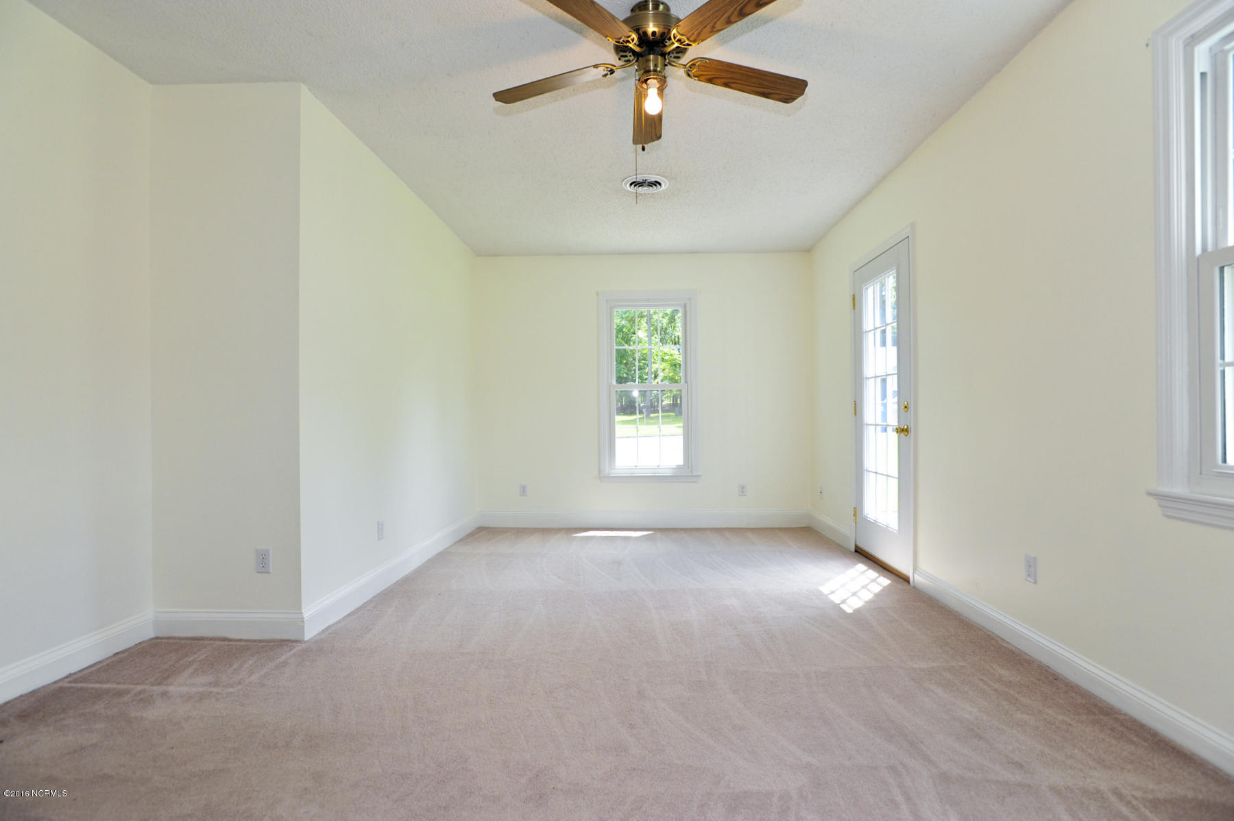 530 Shadowridge Road Jacksonville, NC 28546 - Photo 38 of 39 109 Bonus