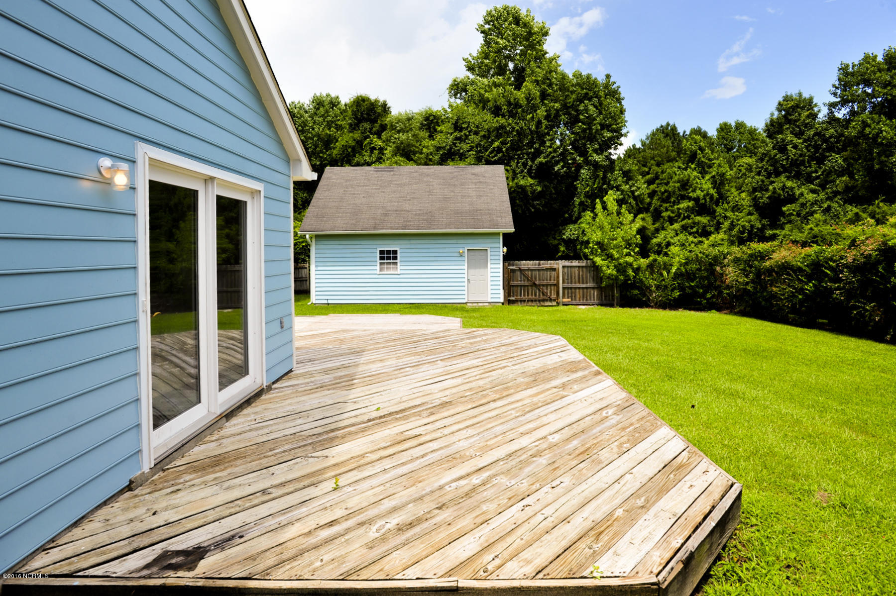 530 Shadowridge Road Jacksonville, NC 28546 - Photo 7 of 39 014 Deck