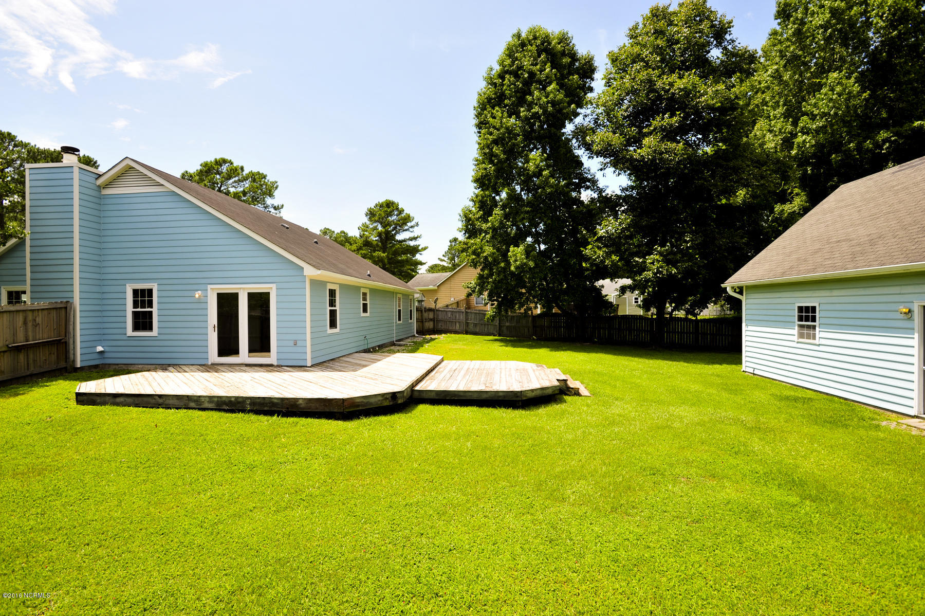 530 Shadowridge Road Jacksonville, NC 28546 - Photo 9 of 39 017 Backyard