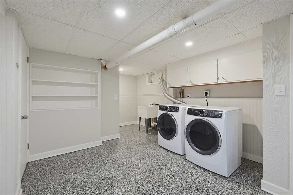 30 Arbor Road Chelmsford, MA 01863 - Photo 27 of 38