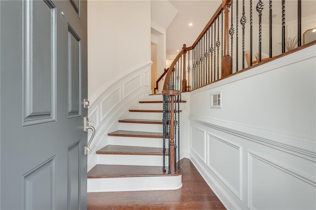 23 Arbor Way Drive Decatur, GA 30030 - Photo 3 of 34