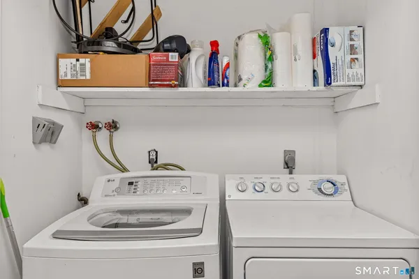 $3,200 | 22 Radio Place, Unit 8, Stamford, CT 06906